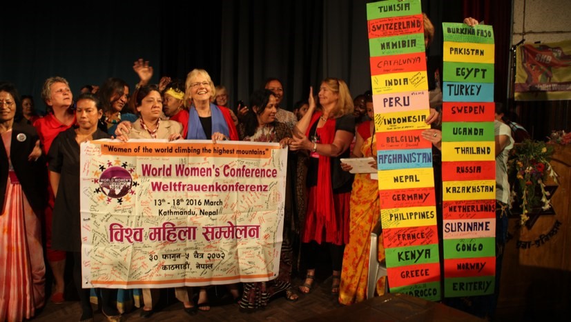 Venez à la 3e Conférence mondiale des femmes de la base